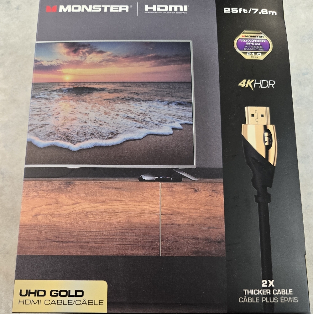 UHD Gold HDMI Cable - Black and Gold